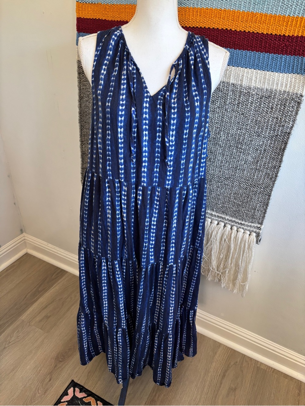 Old Navy Blue Printed Tiered Tie-Neck Maxi Dress